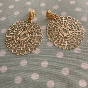 Lilly Lace Statement Earrings